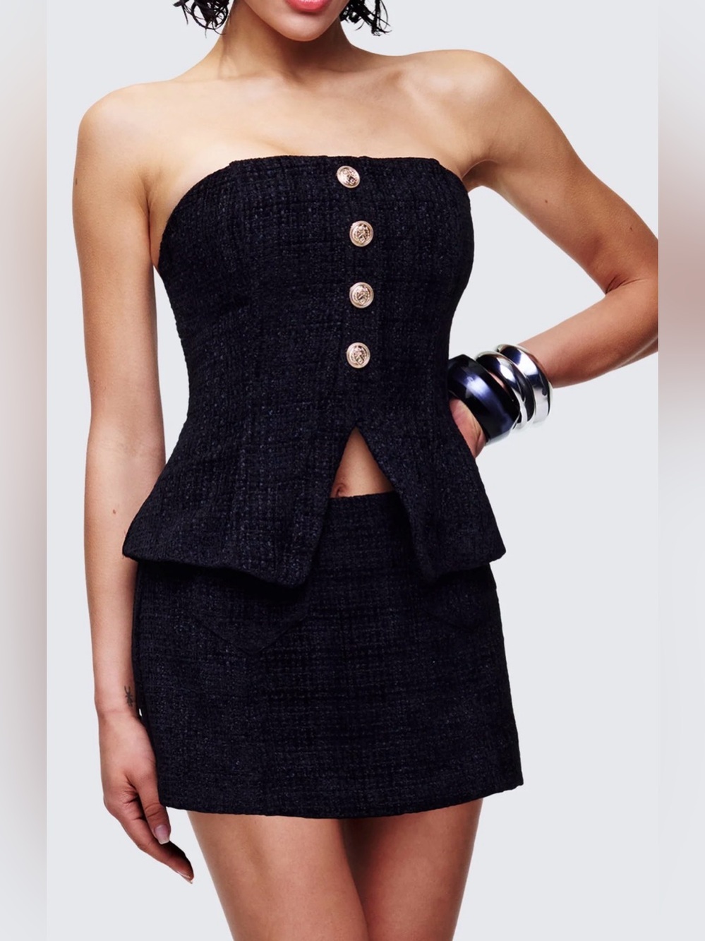 FINESSE Nomi Black textured tweed set with gold buttons size XS-S NEW